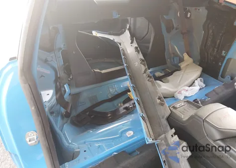 2023 Chevrolet Camaro из США, поврежденный, VIN 1G1FH1R77P0125430